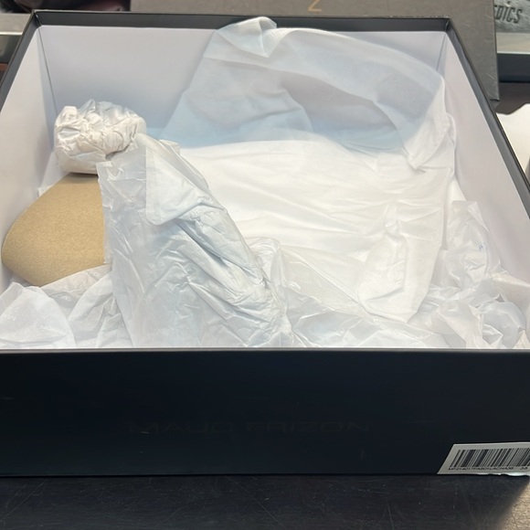 Maud Frizon Chelsea Leather Boots 38 - Picture 7 of 16